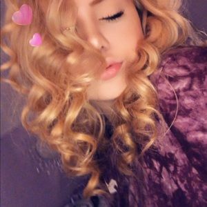 Meet your Posher, Briana